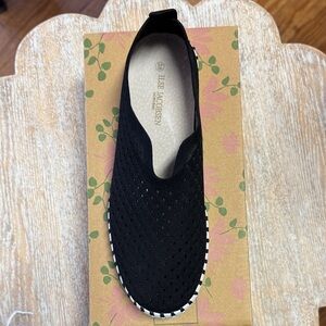 Ilse Jacobsen Black Slip-On Flats